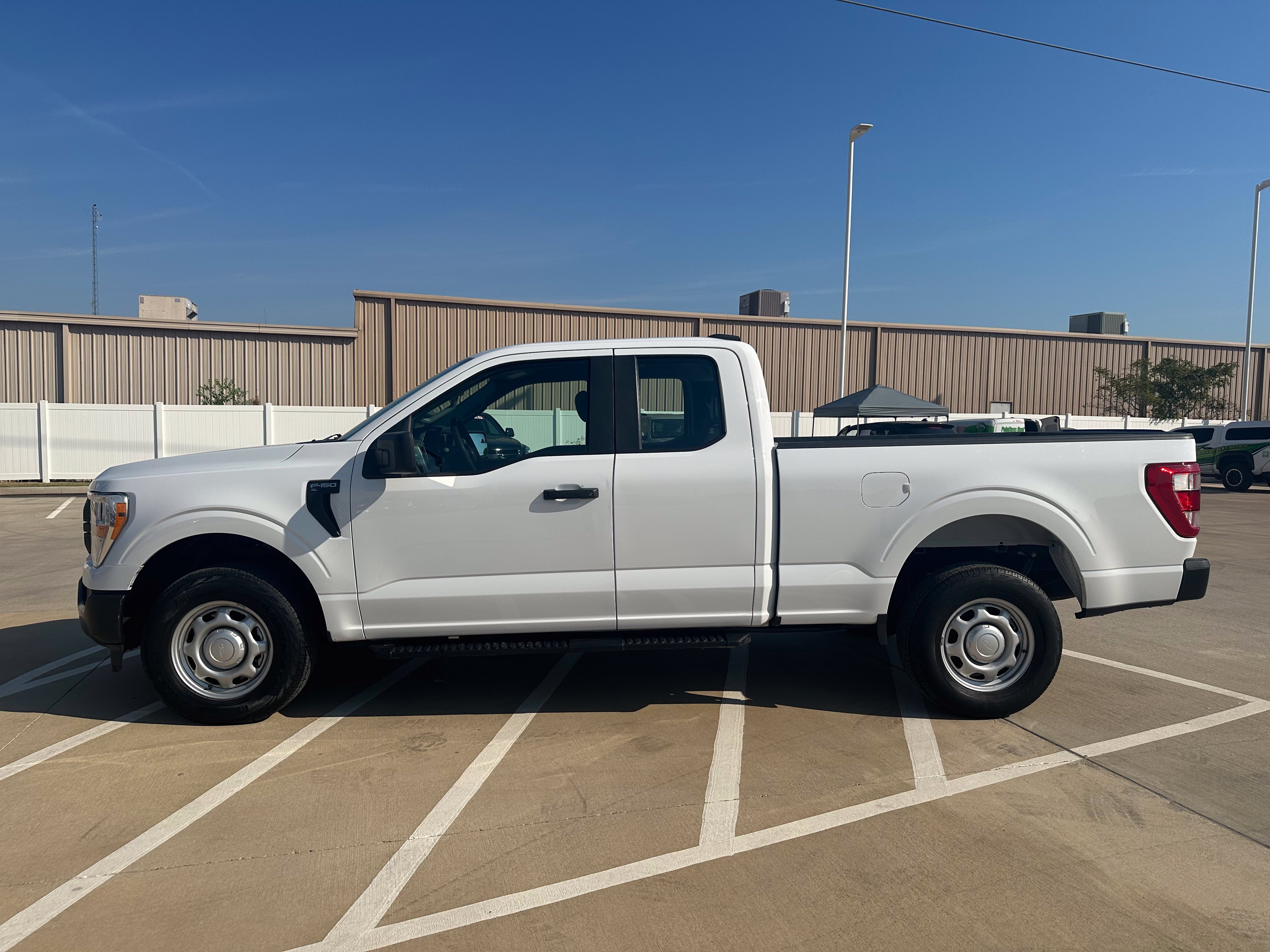 Used 2022 Ford F150 XL w/ Equipment Group 101A High AWD/4WD image 15