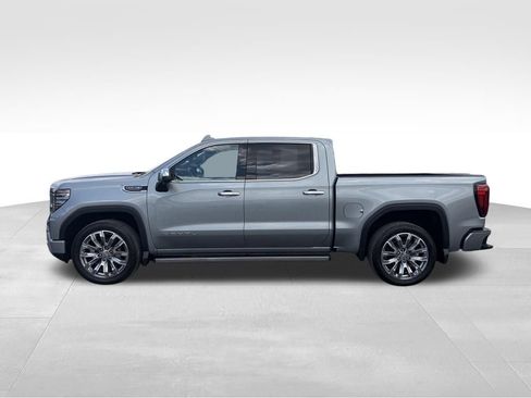 Used 2025 GMC Sierra 1500 Denali AWD/4WD image 14