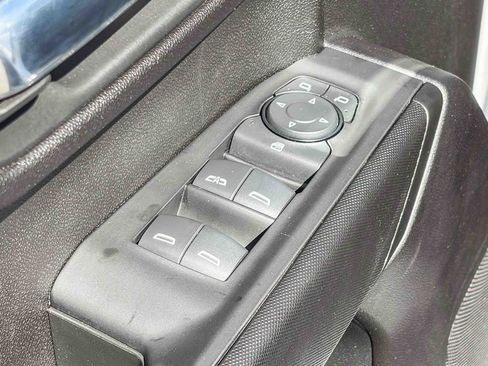 Used 2024 Chevrolet Silverado 1500 Custom image 46