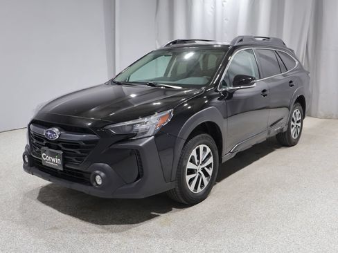 Used 2023 Subaru Outback Premium AWD/4WD image 6