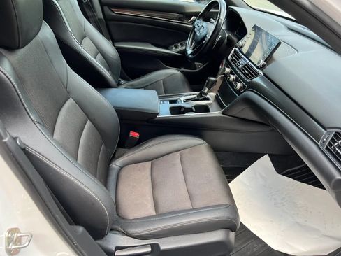Used 2020 Honda Accord Sport image 8
