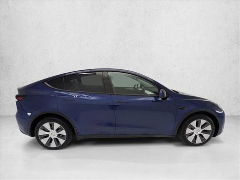 Used 2023 Tesla Model Y Long Range image 4