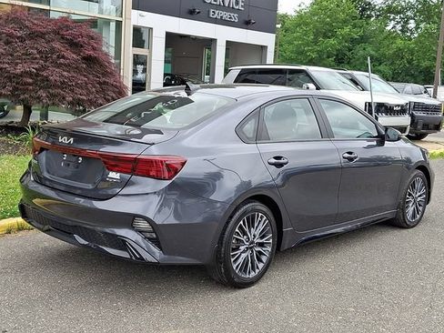 Certified 2023 Kia Forte GT-Line w/ GT-Line Technology Package FWD image 6