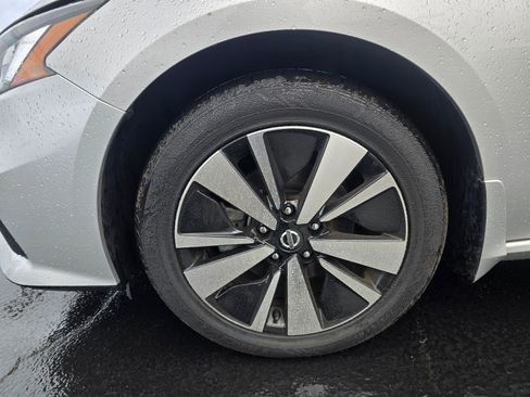 Used 2022 Nissan Altima 2.5 SV image 47