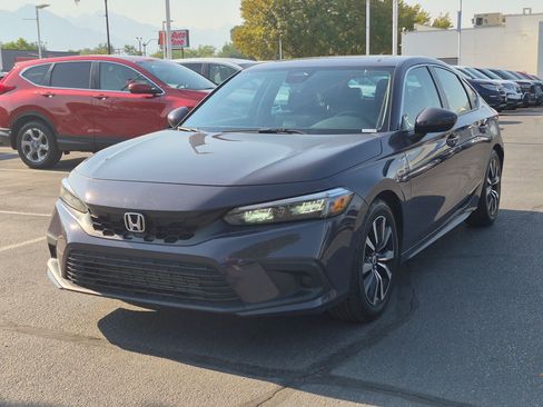 Used 2023 Honda Civic EX-L image 10