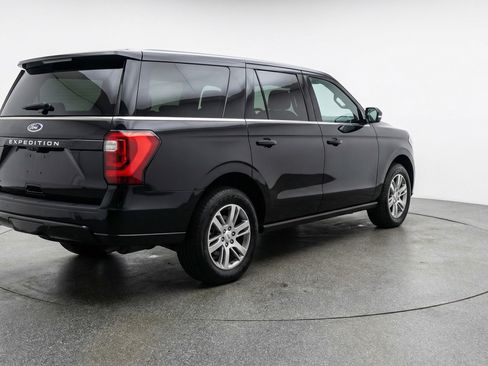 Used 2024 Ford Expedition Max Limited image 9