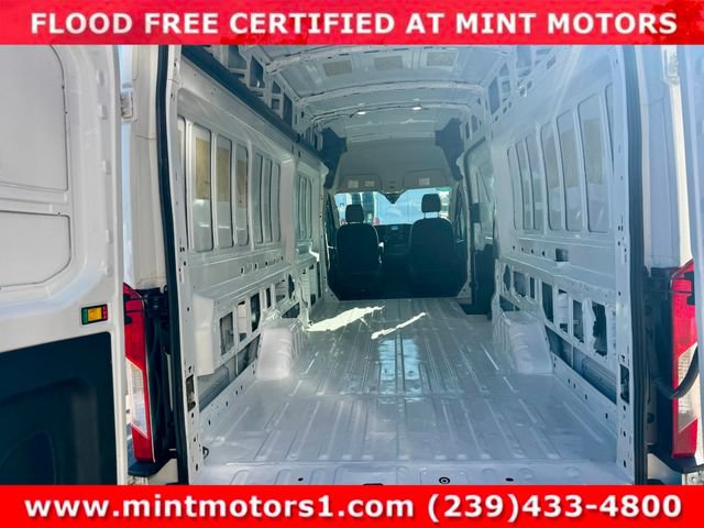 Used 2024 Ford Transit 250 148 High Roof Extended RWD image 22