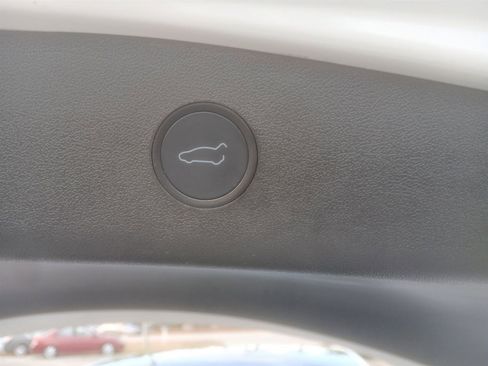 Used 2021 Tesla Model 3 Standard Range Plus image 42