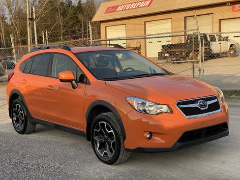 Used 2014 Subaru Crosstrek 2.0i Premium image 2