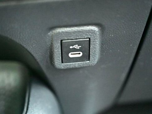 Used 2023 Toyota Corolla LE image 27