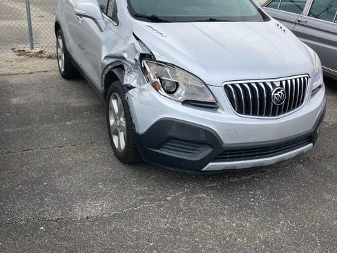 Used 2015 Buick Encore FWD image 5