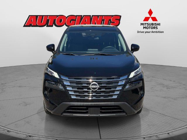 Used 2024 Nissan Rogue SV FWD image 8