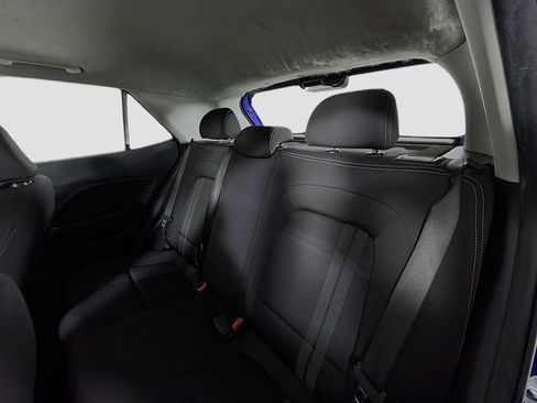 Used 2023 Hyundai Venue SEL FWD image 24