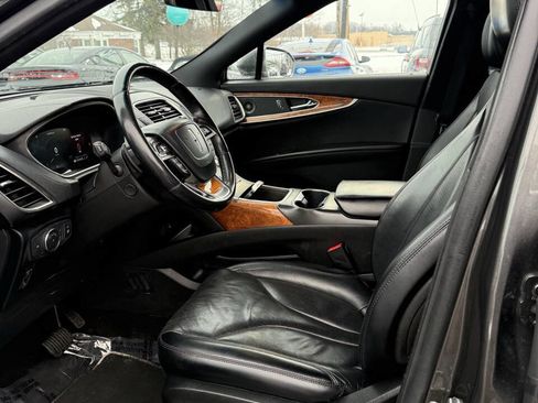 Used 2019 Lincoln Nautilus Reserve image 26