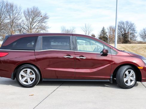 Used 2019 Honda Odyssey EX image 5