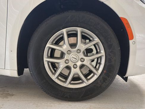 New 2026 Chrysler Pacifica Select image 33