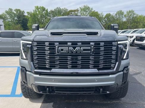 Used 2024 GMC Sierra 2500 Denali Ultimate image 14