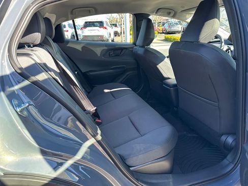 New 2026 Toyota Prius LE image 15