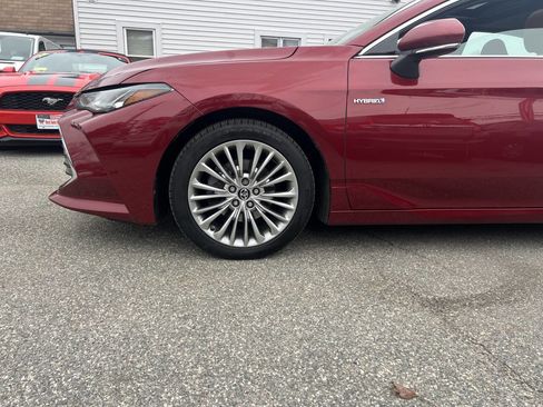 Used 2019 Toyota Avalon Limited w/ Advanced Safety Package image 32