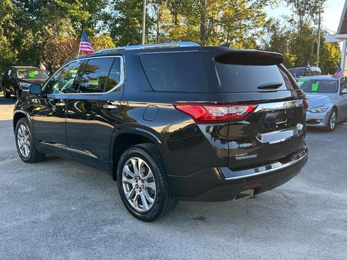 Used 2021 Chevrolet Traverse Premier image 8