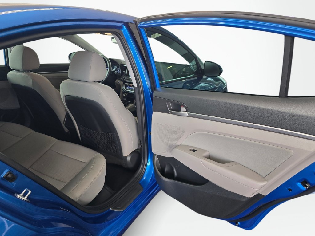Used 2018 Hyundai Elantra Value Edition w/ Cargo Package FWD image 38