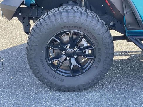 Used 2020 Jeep Wrangler Sport image 10