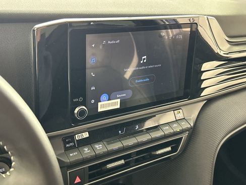 Used 2026 Toyota Camry SE w/ Convenience Package FWD image 16