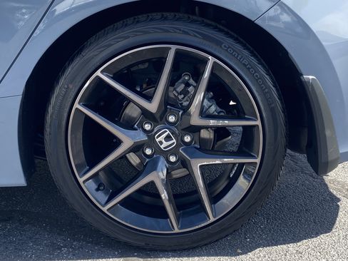 Used 2024 Honda Civic Sport Touring image 6