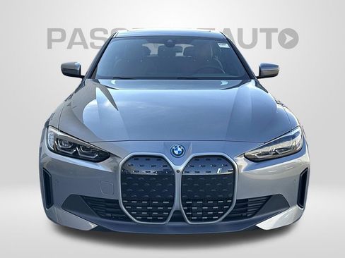 Used 2023 BMW i4 eDrive35 w/ Premium Package image 7
