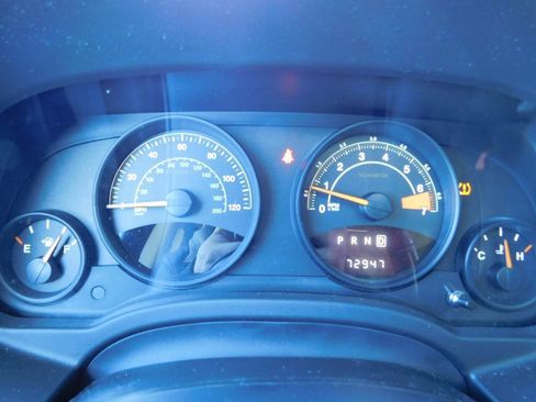 Used 2016 Jeep Patriot 75th Anniversary w/ Power Value Group image 11