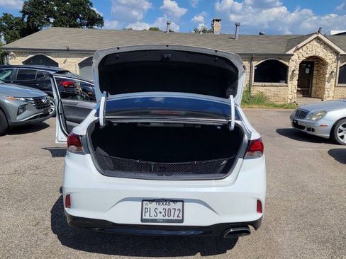 Used 2018 Hyundai Sonata SE FWD image 30