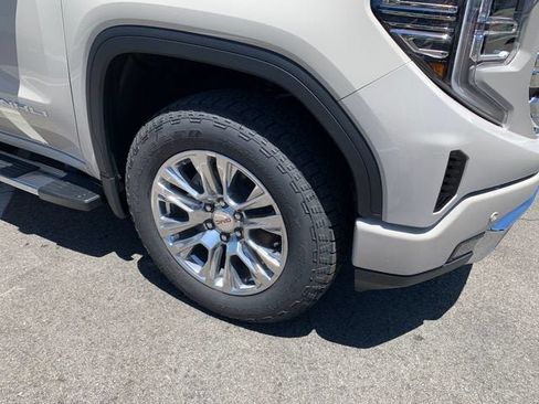 New 2026 GMC Sierra 1500 Denali w/ Technology Package AWD/4WD image 5