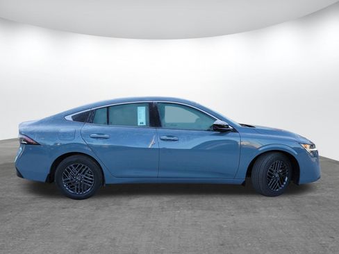 New 2026 Nissan Sentra SV image 4