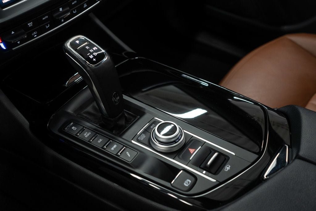 Used 2023 Maserati Levante Modena AWD/4WD image 19