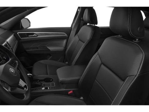 Used 2021 Volkswagen Atlas Cross Sport SE FWD image 12