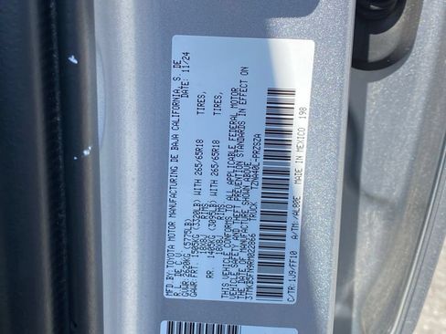 Used 2024 Toyota Tacoma SR5 RWD image 17