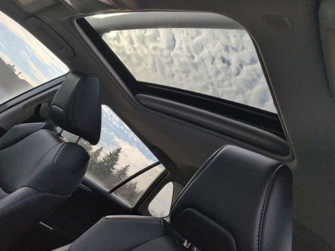 Certified 2023 Toyota RAV4 XLE Premium image 14