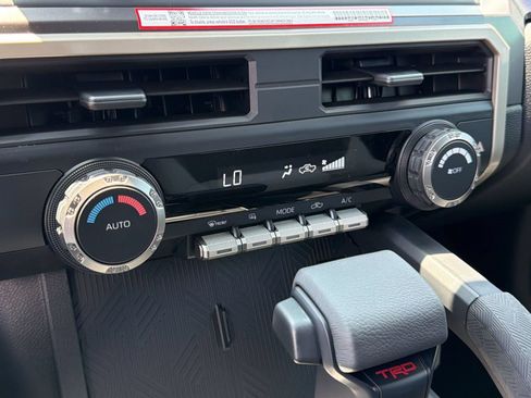 New 2026 Toyota Tacoma TRD Off-Road AWD/4WD image 20