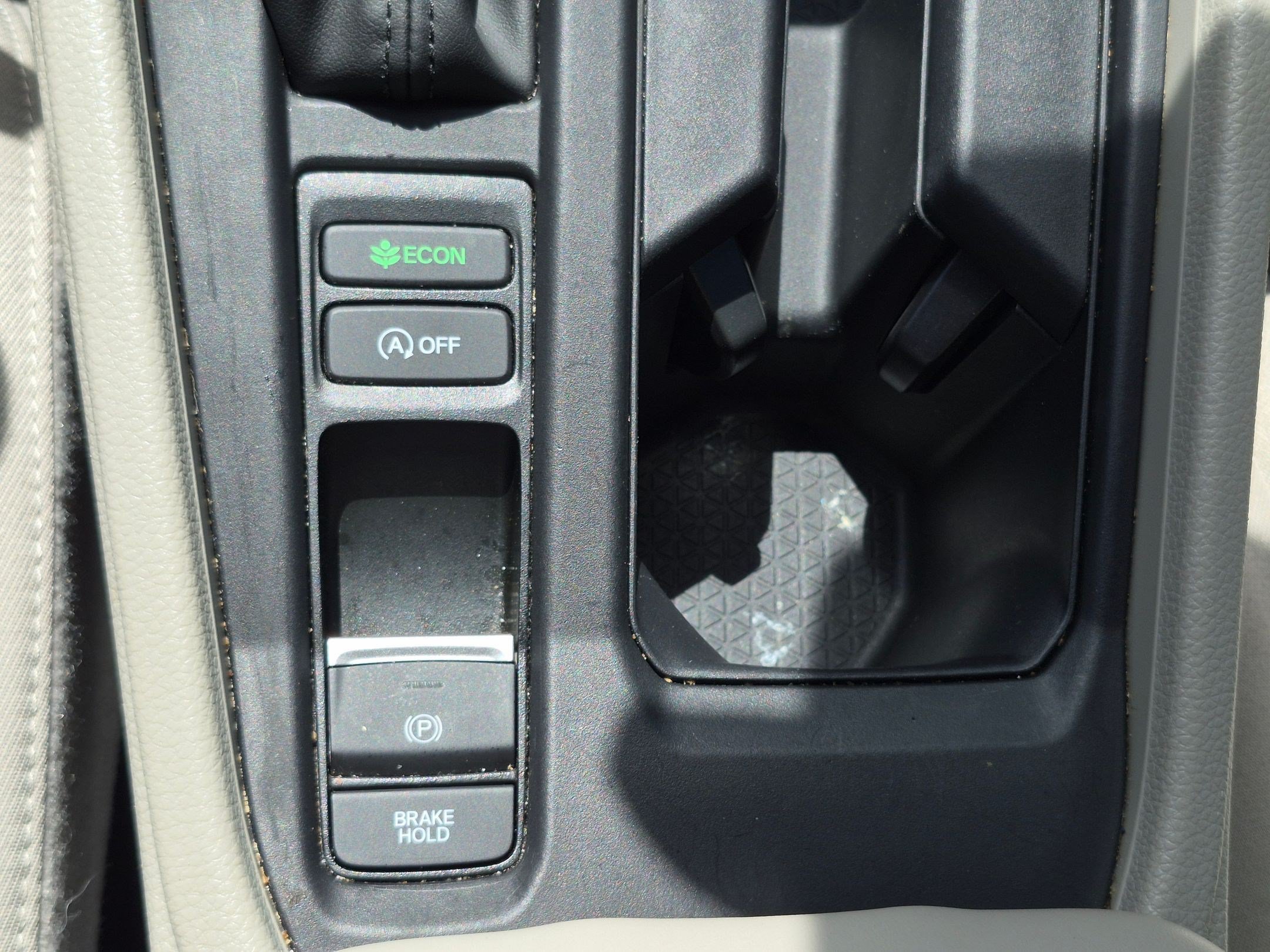 Used 2025 Honda Accord SE image 16