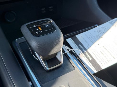 New 2026 Nissan Pathfinder SV image 16