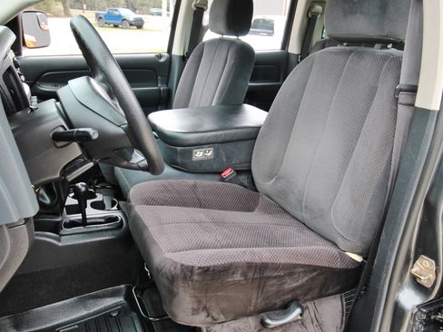 Used 2003 Dodge Ram 2500 Truck SLT image 23