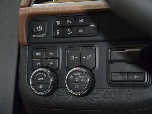 New 2026 Chevrolet Tahoe High Country image 34