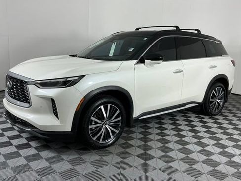 Certified 2025 INFINITI QX60 Autograph w/ Cargo Package AWD/4WD image 3