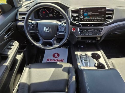 Used 2025 Honda Ridgeline RTL image 14