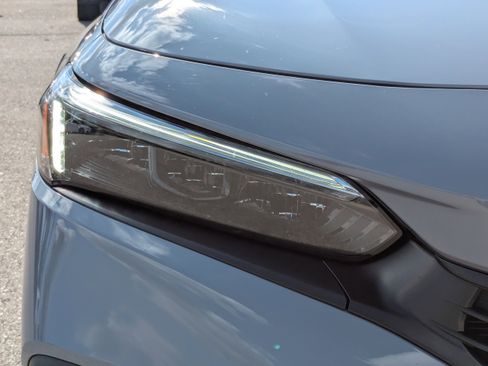 Used 2024 Honda Civic Sport image 10