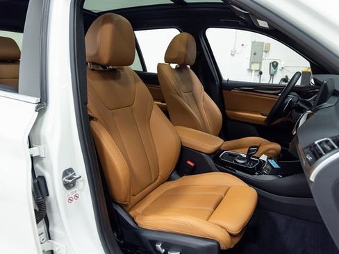 Certified 2022 BMW X3 xDrive30i w/ Premium Package 2 (ZPA) image 25