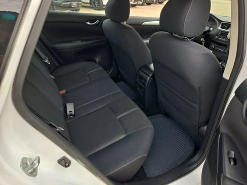 Used 2017 Nissan Sentra S FWD image 22