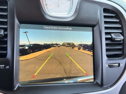 Used 2019 Chrysler 300 Touring w/ Sport Appearance Package RWD image 21