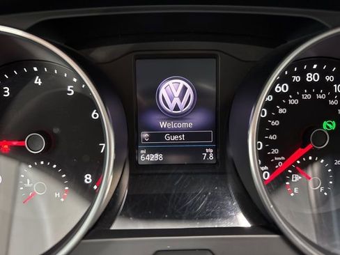 Used 2019 Volkswagen Tiguan SE w/ Panoramic Sunroof Package image 36