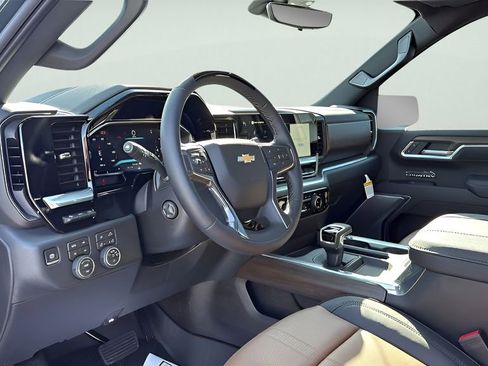New 2026 Chevrolet Silverado 1500 High Country AWD/4WD image 30